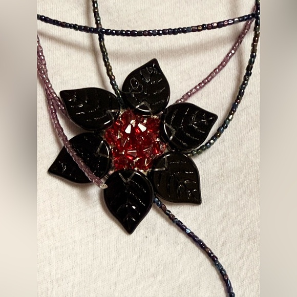 Floral Multi-Color Necklace - Picture 6 of 16